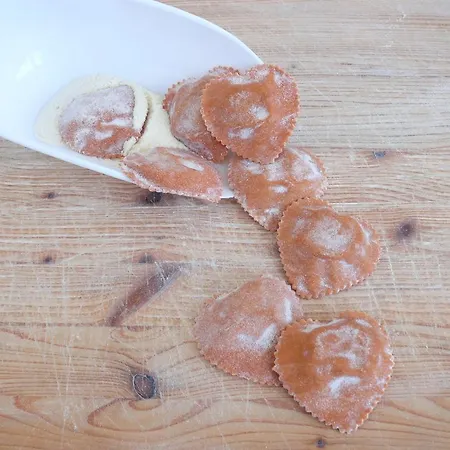 Borgo Di Vezzano Alojamento de Turismo Rural *